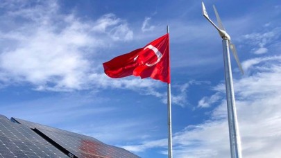 Bakan Dönmez'den 'kendi elektriğini kendin üret' çağrısı