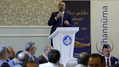 Bakan Gül: Yarım kalan afişi İstanbul'da tekrar asacağız