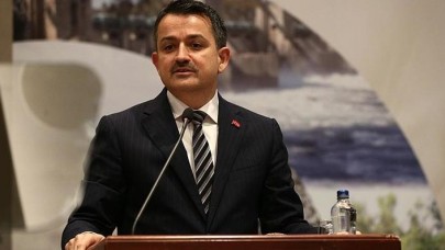 Bakan Pakdemirli'den Japonya'da "tarımda teknoloji kullanımı" mesajı