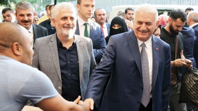 Binali Yıldırım Çarşamba Pazarı’nı gezdi