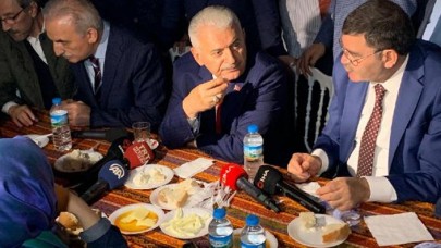Binali Yıldırım,  seçim çalışmalarını Ümraniye ve Maltepe'de sürdürdü