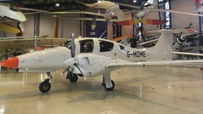 Dubai’de küçük uçak düştü: 4 ölü