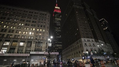 Dünyanın en ünlü binasını THY'nin sponsorluğunda koştular