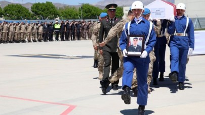 Elazığ'da şehit asker için tören düzenlendi