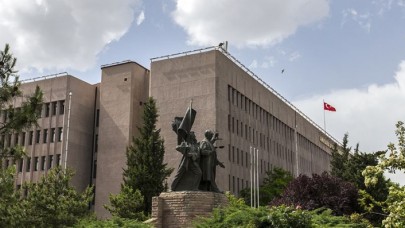 Eski Yargıtay üyesi Mustafa Akarsu'ya FETÖ'den 10 yıl hapis