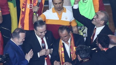 Galatasaray,  Fatih Terim ile 5 yıllık yeni sözleşme imzaladı