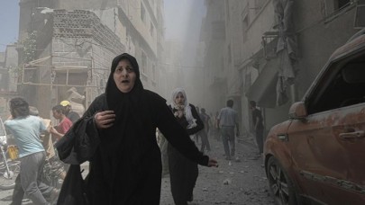 İdlib yoğun hava saldırıları altında: 17 ölü,  35 yaralı