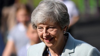 İngiltere Başbakanı Theresa May'in istifa tarihini bugün açıklaması bekleniyor