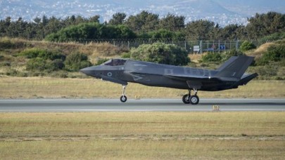 İngiltere Hava Kuvvetleri'ne ait F-35 savaş uçakları Kıbrıs’a indi