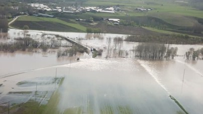 Karasu Nehri taştı