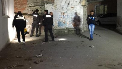 Kardeşini yaralayan kişiye kurşun yağdırdı 