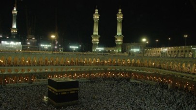 Katar'dan Suudi Arabistan'a 'hac ve umre' çağrısı