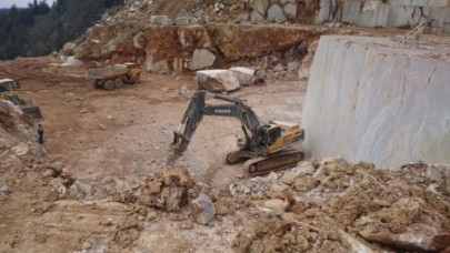 Mermer ocağında patlama: 2 işçi hayatını kaybetti
