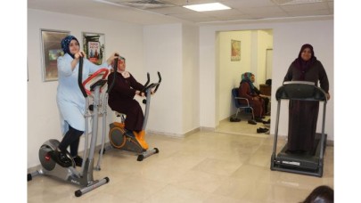 Obezite merkezine gelenler 1 yılda 1 ton 750 kilo verdi