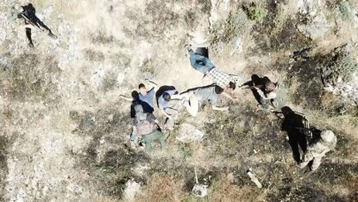 İşte teröristlerin teslim olma anı