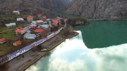 Turistik Doğu Ekspresi ilk seferine hazırlanıyor