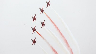 Türk Yıldızları'nın Samsun'da yapacağı uçuş iptal edildi