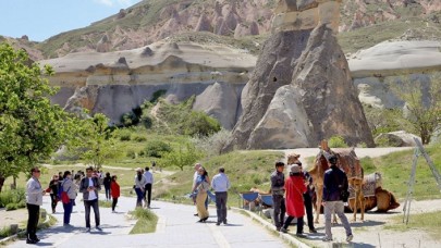 Yabancı turist sayısında yüzde 24 artış