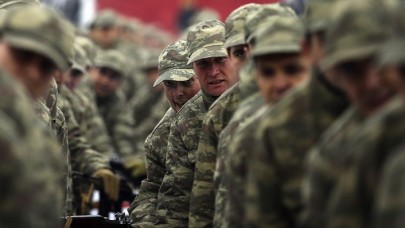 Yeni askerlik sistemi personel için avantajlı olacak