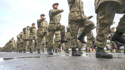 Yeni askerlik sisteminin yasalaşacağı tarih belli oldu