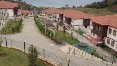 Yurttan kaybolan 4 kız çocuğundan 3'ü bulundu