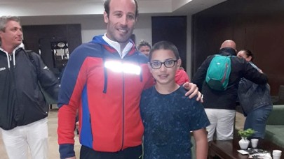 Yüzme yarışında skandal olay!