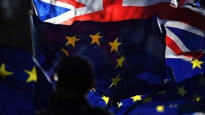 AB'den İngiltere'ye ayrılık faturası uyarısı