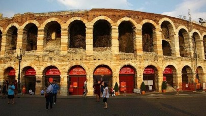 AB'den İtalya'ya disiplin süreci