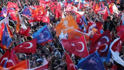 AK Parti 81 ilde seçmene beklentilerini sordu