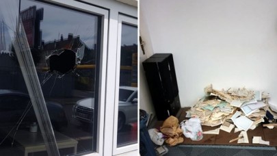 Almanya'da iki farklı camiye saldırı düzenlendi