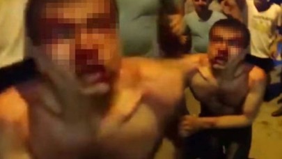 Anne ve kızına iğrenç taciz! Linç edilmekten son anda kurtarıldı