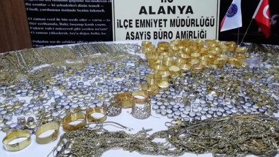 Antalya'da 20 kilo 318 gram sahte altın ele geçirildi