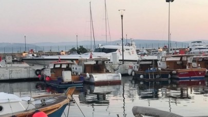 Bozcaada’da denizde kaybolan 2 kişi 12 saat sonra bulundu