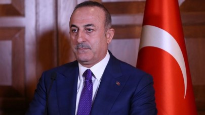 Çavuşoğlu: Milli takımımızın İzlanda'da maruz kaldığı muamele kabul edilemez
