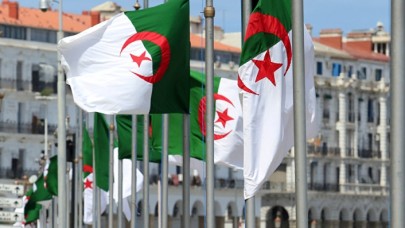 Cezayir ordusundan krizin çözümü için yol haritası