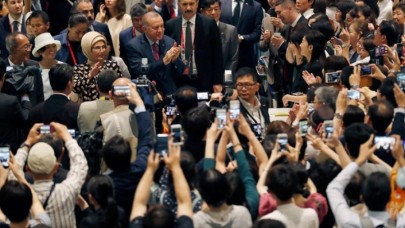 Cumhurbaşkanı Erdoğan Japonya'da tarihi sergiyi ziyaret etti