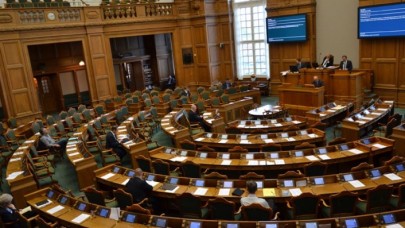 Danimarka'da 3 Türk kökenli aday milletvekili seçildi