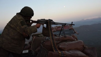 Diyarbakır'da 2 terörist etkisiz hale getirildi