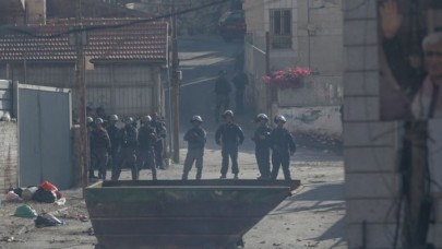 İsrail güçleri Kudüs'te 15 Filistinliyi yaraladı