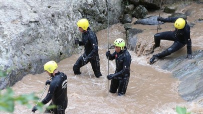 Kayıp 2 kişiyi arama çalışmaları devam ediyor