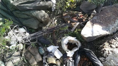 'Pençe Harekatı'nda çok sayıda silah ve patlayıcı ele geçirildi