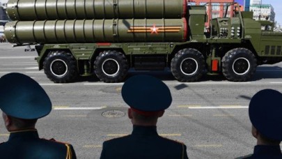 Pentogan'dan bir S-400 tepkisi daha: Rusya'ya asker gönderilmesi dönüm noktası oldu