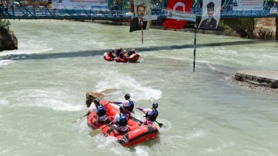 R4 Dünya Rafting Şampiyonası resmen başladı
