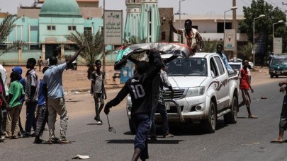 Sudan'da ordunun darbe karşıtı göstericilere müdahalesinde 35 kişi öldü