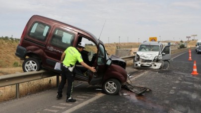 Trafik kazalarında 52 kişi hayatını kaybetti