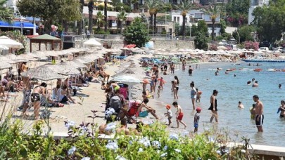 Turizm merkezlerindeki plajlarda yoğunluk