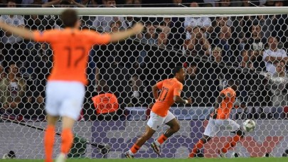 UEFA Uluslar Ligi'nde finalin adı Portekiz-Hollanda