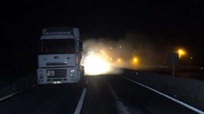 Yola sızan kimyasal madde nedeniyle Bolu Dağı trafiğe kapandı