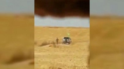 YPG/PKK'lı teröristler sivillere ait arazileri ateşe verirken görüntülendi
