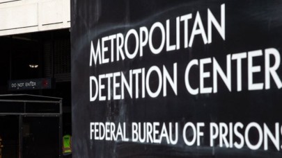 ABD'de yasa dışı göçmenlere yönelik baskınlar başladı